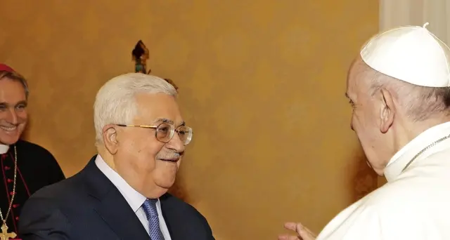 Papa, con Abu Mazen parlato tema 2 Stati