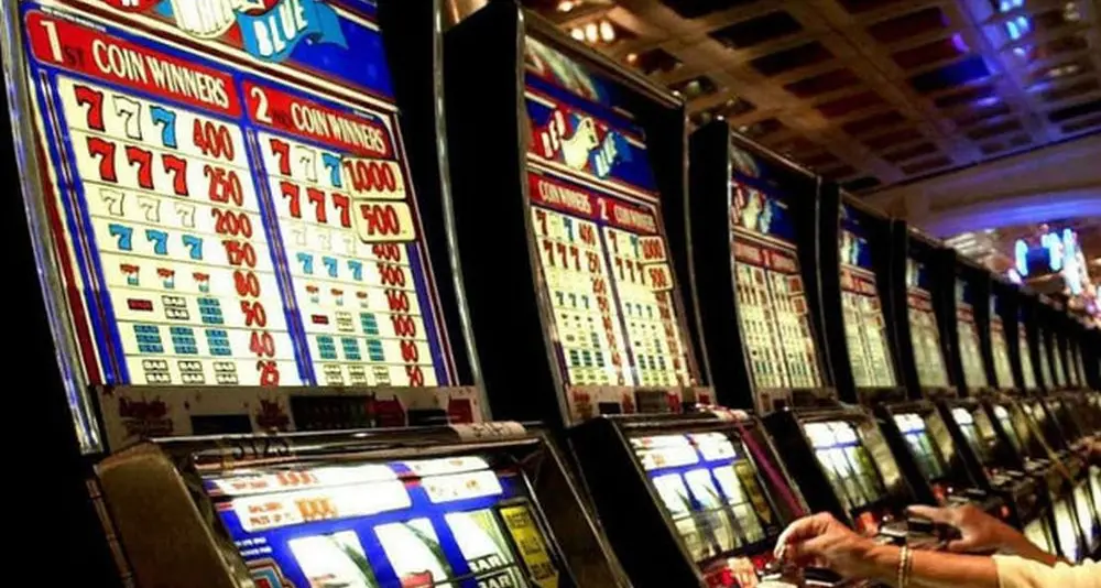Gioco d'azzardo, nel 2017 cala la spesa in Trentino Alto Adige