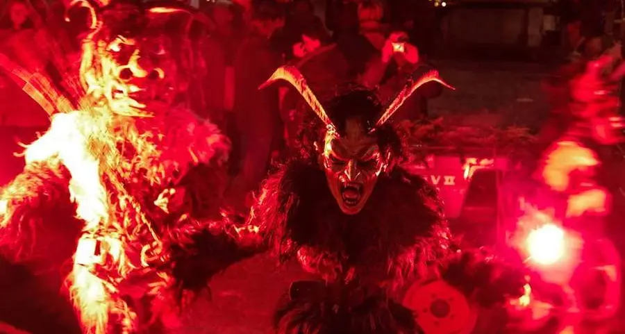 Pochi, Caldaro, Magré e Appiano: tornano a sfilare i Krampus