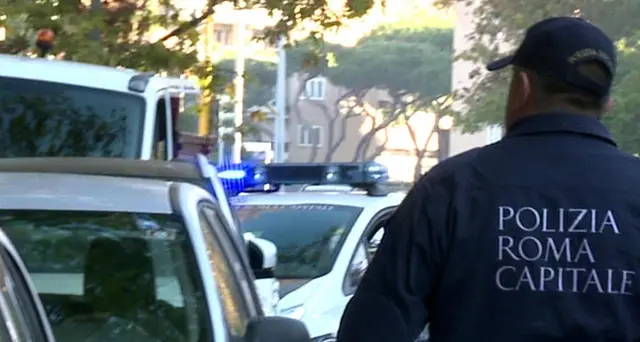 Travolto da pullman, muore ciclista Roma