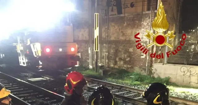 Treno contro piattaforma:aperta indagine