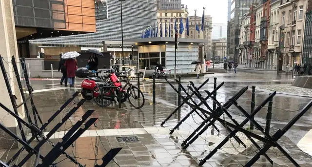 Gilet gialli, 50 fermi anche a Bruxelles
