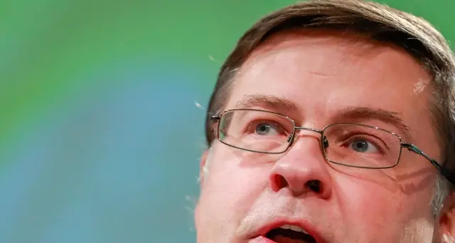 Dombrovskis,correzioni o procedura