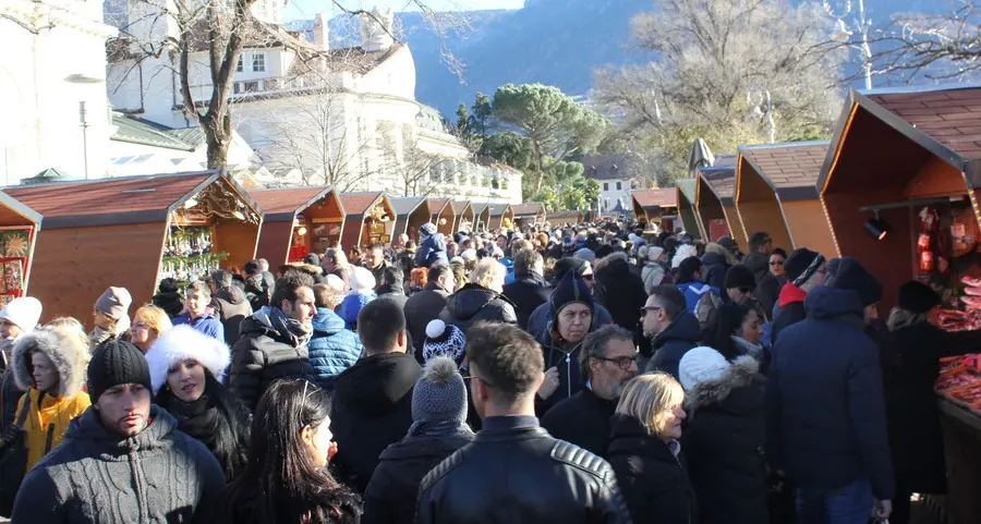 Tentati furti e borseggi, 7 denunce al Mercatino