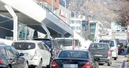 Inquinamento, l'Alto Adige valuta limitazioni del traffico