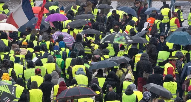 Gilet gialli, 1' silenzio per Strasburgo