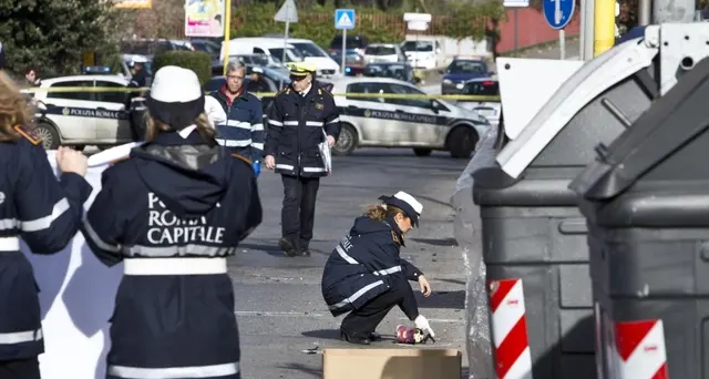 Auto pirata uccide motociclista a Roma
