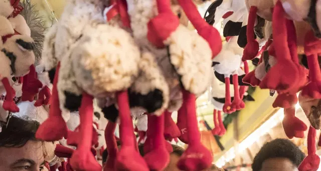 Albero di Natale a mercatino Strasburgo