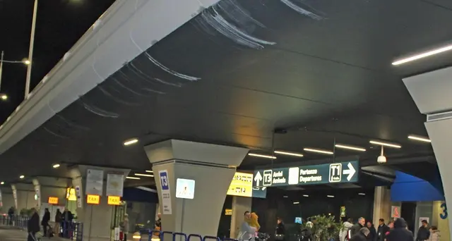 Rivolta taxi, stop a Fiumicino-Termini