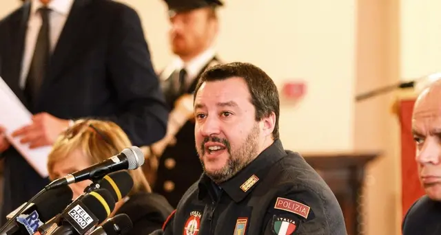 Salvini,Bruzzese chiese 'via protezione'