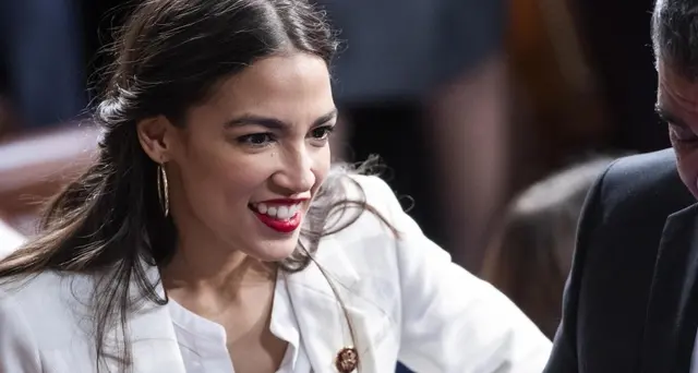 Ocasio-Cortez che balla virale sul web