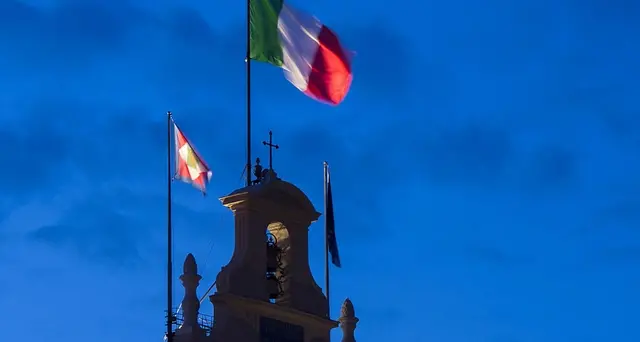 Mattarella, Tricolore testimone di pace