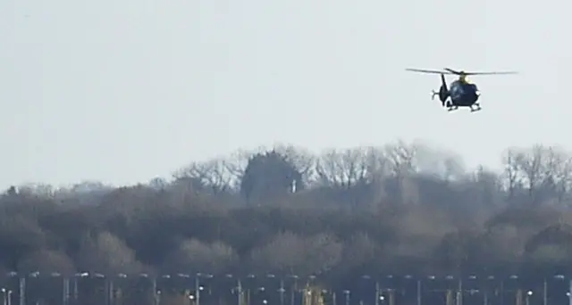 Drone a Heathrow, partenze bloccate