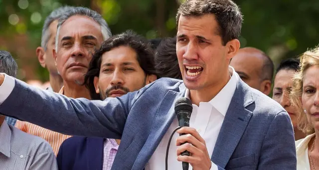 Venezuela, capo Parlamento invoca poteri