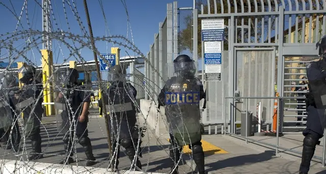 Usa, fallita raccolta fondi per muro