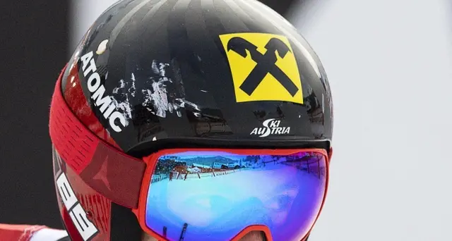 Hirscher vince anche gigante Adelboden