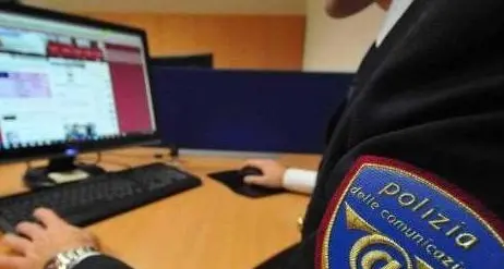Alto Adige, ricatti via email: piovono le denunce alla polizia postale