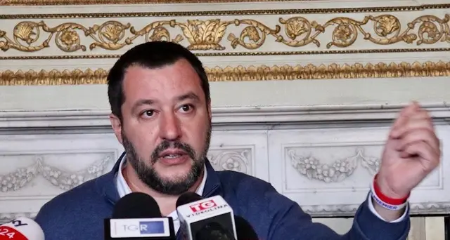 Salvini, governi ci diano i latitanti
