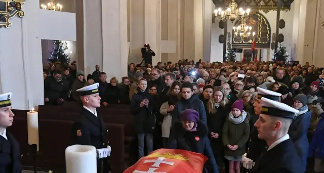 Cordoglio Papa a funerali sindaco ucciso