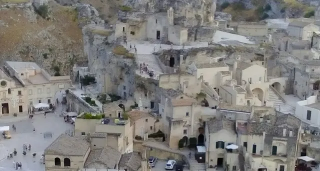 Conte, da Matera la riscossa del Sud