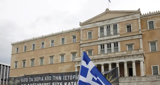 Macedonia: scontri a proteste ad Atene