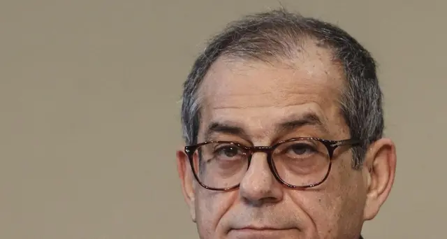 Tria, sbagliato dire manovra correttiva
