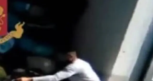 Migranti sfruttati,'lavoro' a 3 euro ora