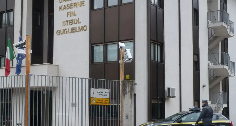 Finanza, scoperta evasione totale in un albergo di Scena
