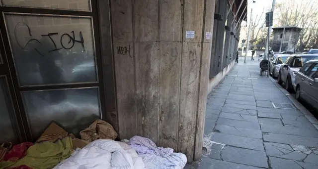 clochard morto a Roma, 10/mo per freddo