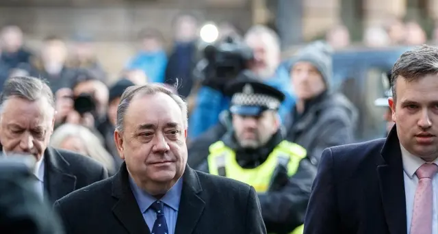 Salmond accusato di stupro e molestie