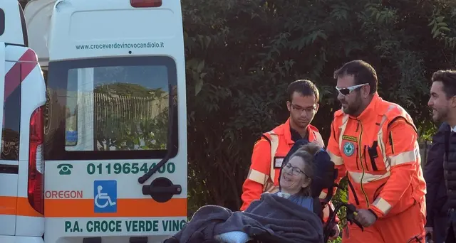 Morta donna ferita in piazza San Carlo