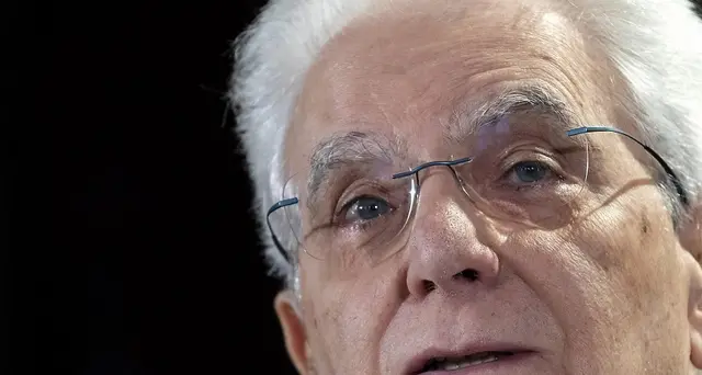 Mattarella loda chi aiuta bisognosi
