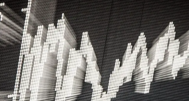 Spread Btp-Bund schizza a 260 punti base