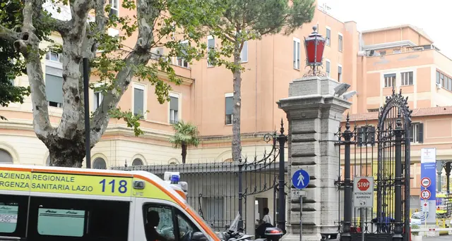 Grillo, pulizia indecorosa a Umberto I