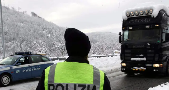 Autobrennero chiusa per neve in A.Adige