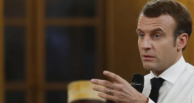 Macron, Venezuela ha diritto democrazia