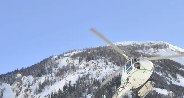 Travolto da una valanga, morto scialpinista
