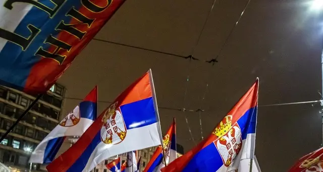 Patto opposizione serba contro Vucic