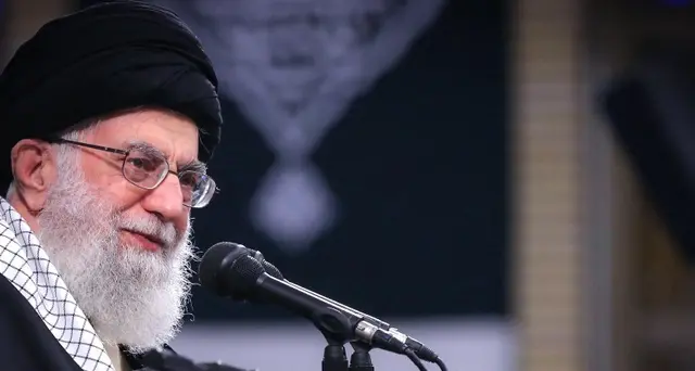 Khamenei, negoziare con Usa porta danni