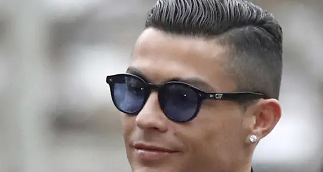 Emiliano, hotel CR7 su Gargano fake news