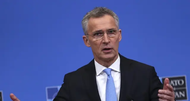 Stoltenberg: no a razzi nucleari nell'Ue