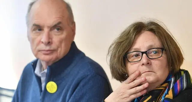 \"Ridateci i vestiti di Giulio Regeni\"