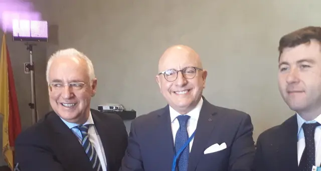 Ceniceros,Ppe è forte non teme populisti