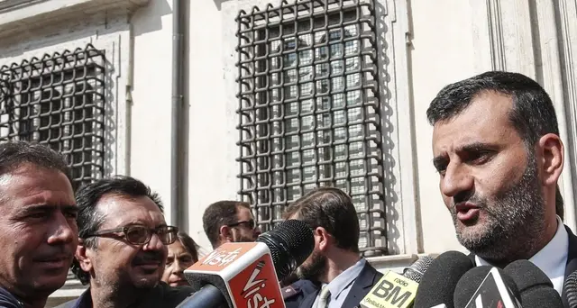 Polo Giustizia,Decaro 'governo risponda'