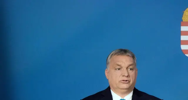 Orban su facebook contro Soros e Juncker
