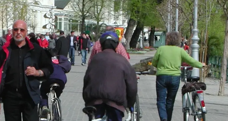 L’autocritica: «Ciclisti carenti in educazione stradale»