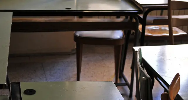 Sarà sospeso docente scuola folignate