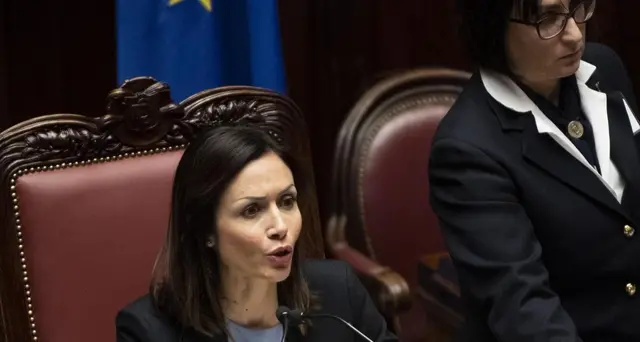 Fitch: Carfagna, siamo pari alla Namibia