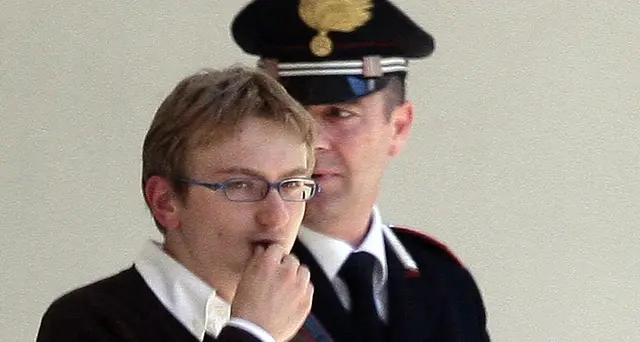Formigoni in reparto con Alberto Stasi
