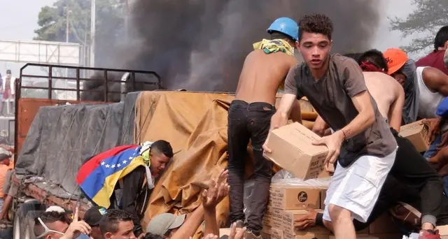 Guaidò, distruggere aiuti è un crimine